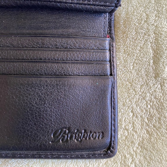 Brighton Wallet - Picture 4 of 5